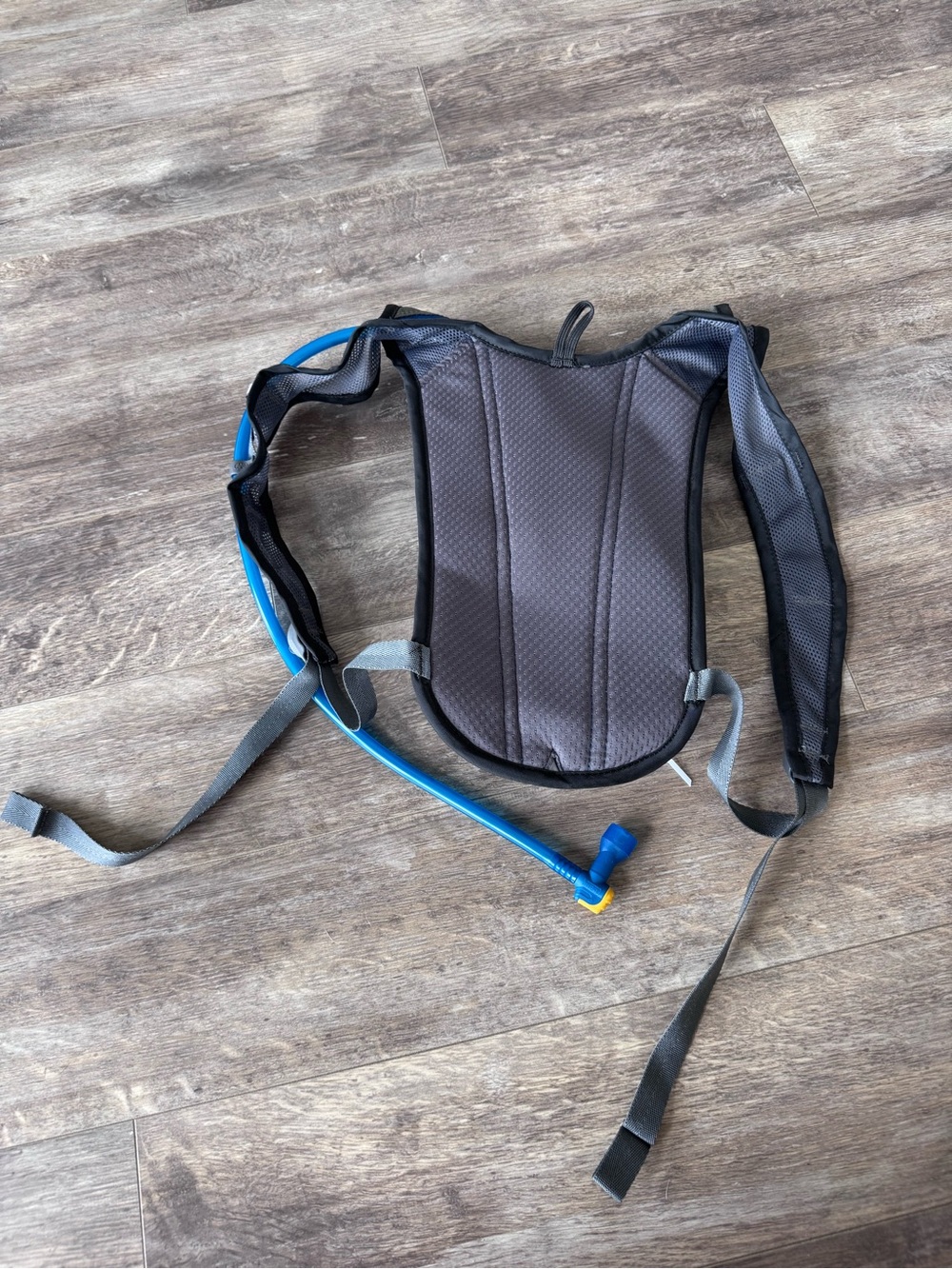 Camelbak Hydration Backpack Hydrobak W/ Bladder Blue & Gray - Picture 2 of 7